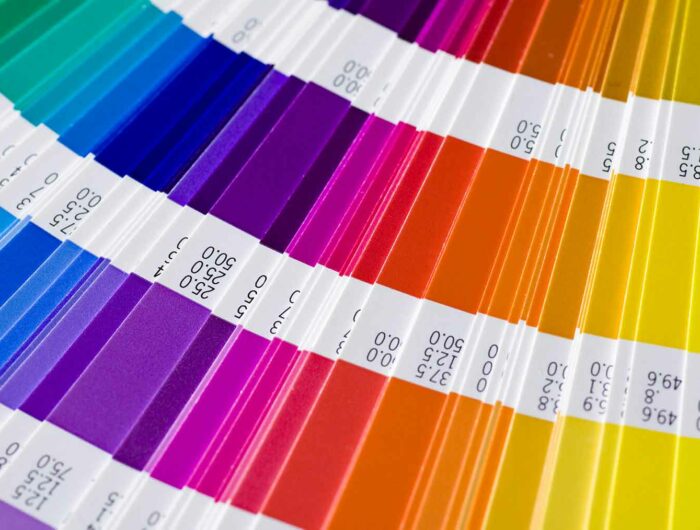 Come i Colori Definiscono i Brand Iconici