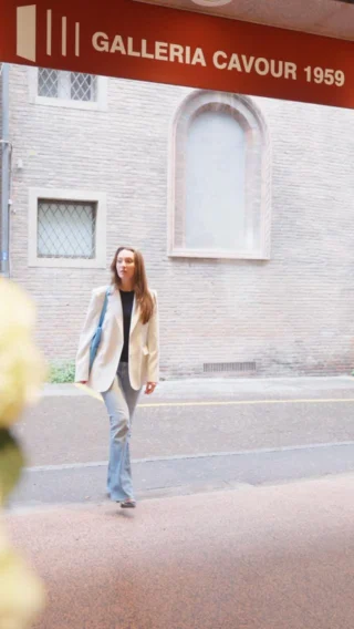 🌟 C’è un posto a Bologna che ha fatto la storia di questa città.

💓 Ci siamo detti almeno una volta nella vita: “Ci vediamo in Galleria!”

👗 Moda, arte, cultura, cura della persona: in @galleriacavour1959 puoi trovare i migliori brand in ogni settore!

😊 Ti aspettiamo.
.
.
.
🌟 There is a place in Bologna that has defined the history of this city.

💓 We have said to each other at least once in our lives: “See you in the Gallery!”

👗 Fashion, art, culture, personal care: at @galleriacavour1959 you can find the best brands from every sector.

😊 We are waiting for you.
.
.
.
#galleriacavour1959 #luxurybrand #bologna #bolognacentro #bolognacittà #bolognashopping #luxurylifestyle